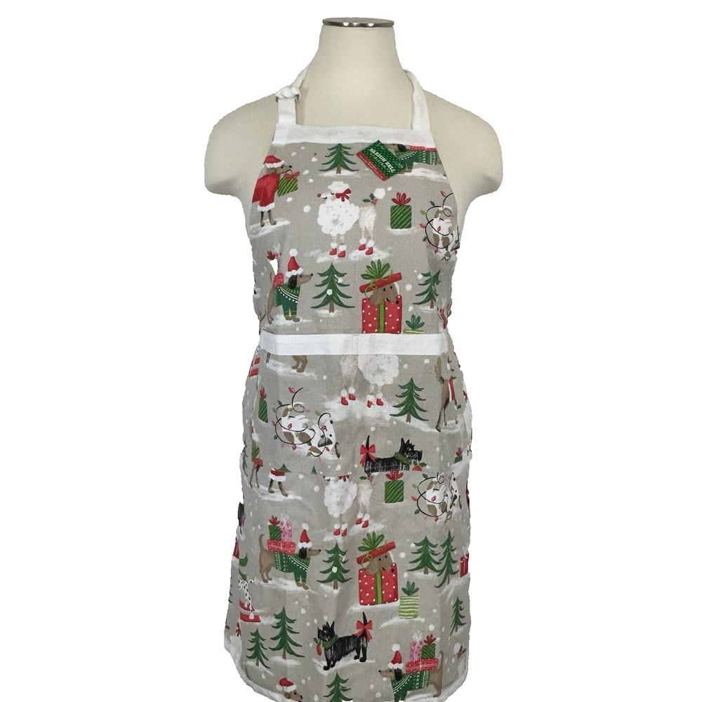 NWT Sleigh Bell Bistro Christmas Apron‎ w/ Dogs Trees Presents Snow NEW
